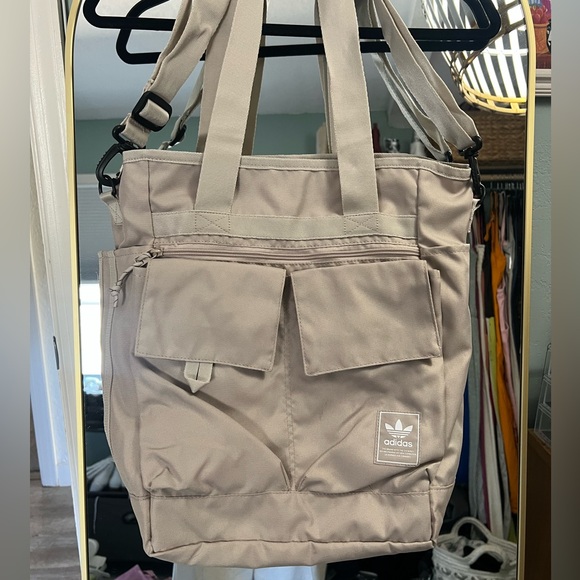 ADIDAS tan tote bag - Picture 6 of 7